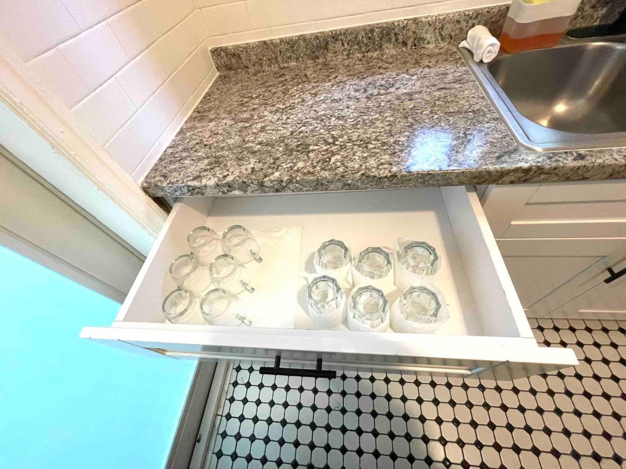 Apartment 3 Bedroom With Backyard Oasis Miami